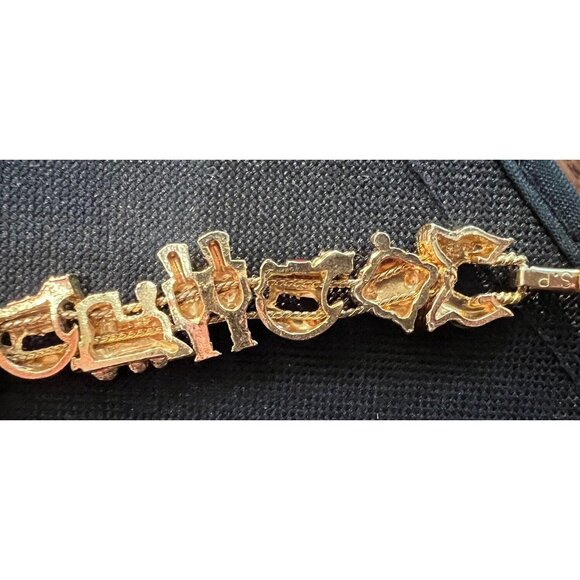 Vintage Signed S.P. Gold Tone Sliding Christmas Charm Bracelet 6.5” - Picture 5 of 6